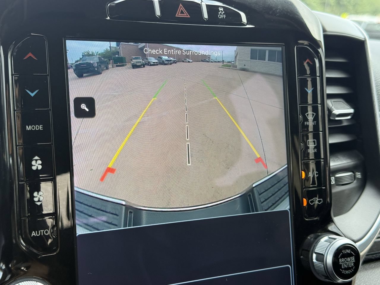 Used 2022 RAM 2500 Laramie AWD/4WD image 19