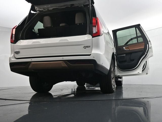 Certified 2025 Ford Expedition King Ranch AWD/4WD image 40