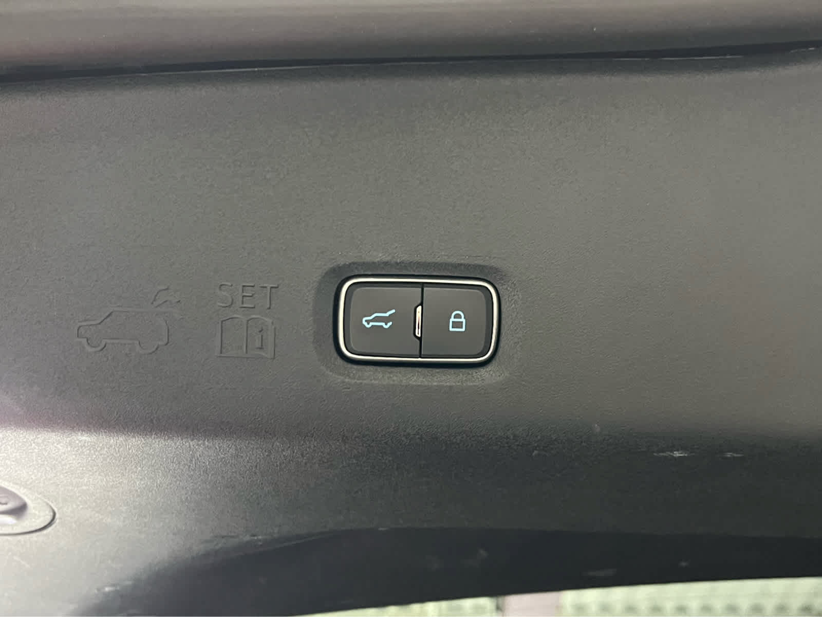 Certified 2025 Ford Expedition Active AWD/4WD image 10