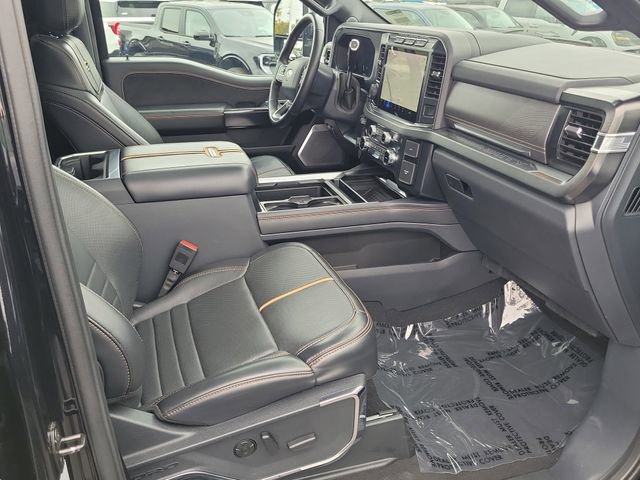 Certified 2023 Ford F450 Platinum w/ FX4 Off-Road Package AWD/4WD image 22