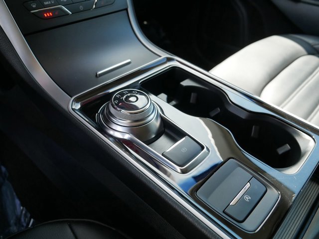 Certified 2020 Ford Edge SEL w/ Convenience Package FWD image 26