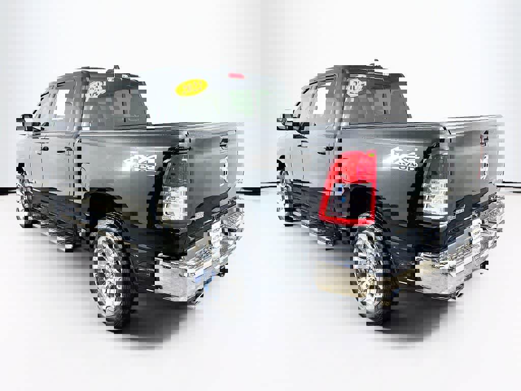 Used 2022 RAM 1500 Big Horn image 4