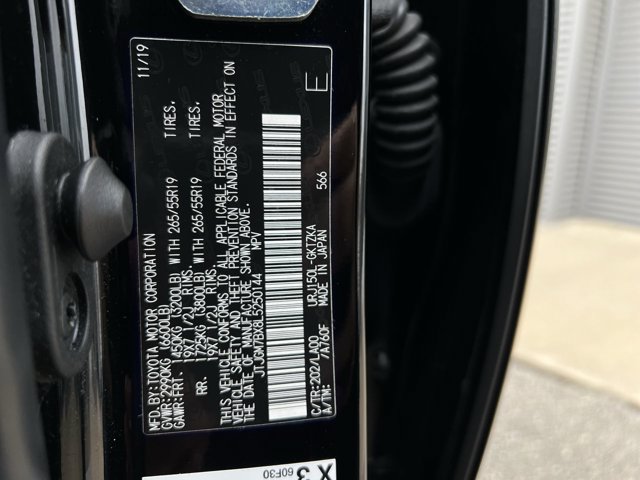 Used 2020 Lexus GX 460 Luxury w/ Luxury Sport Package AWD/4WD image 25