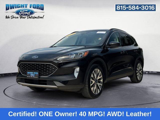 Certified 2022 Ford Escape Titanium AWD/4WD image 1