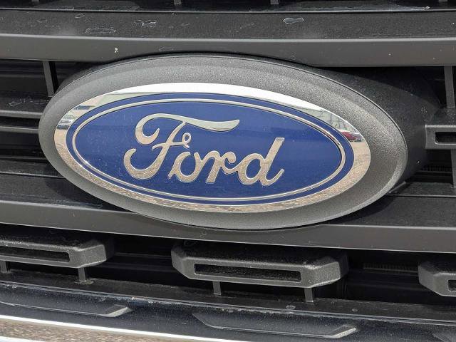 Certified 2023 Ford F150 XLT w/ Trailer Tow Package AWD/4WD image 11