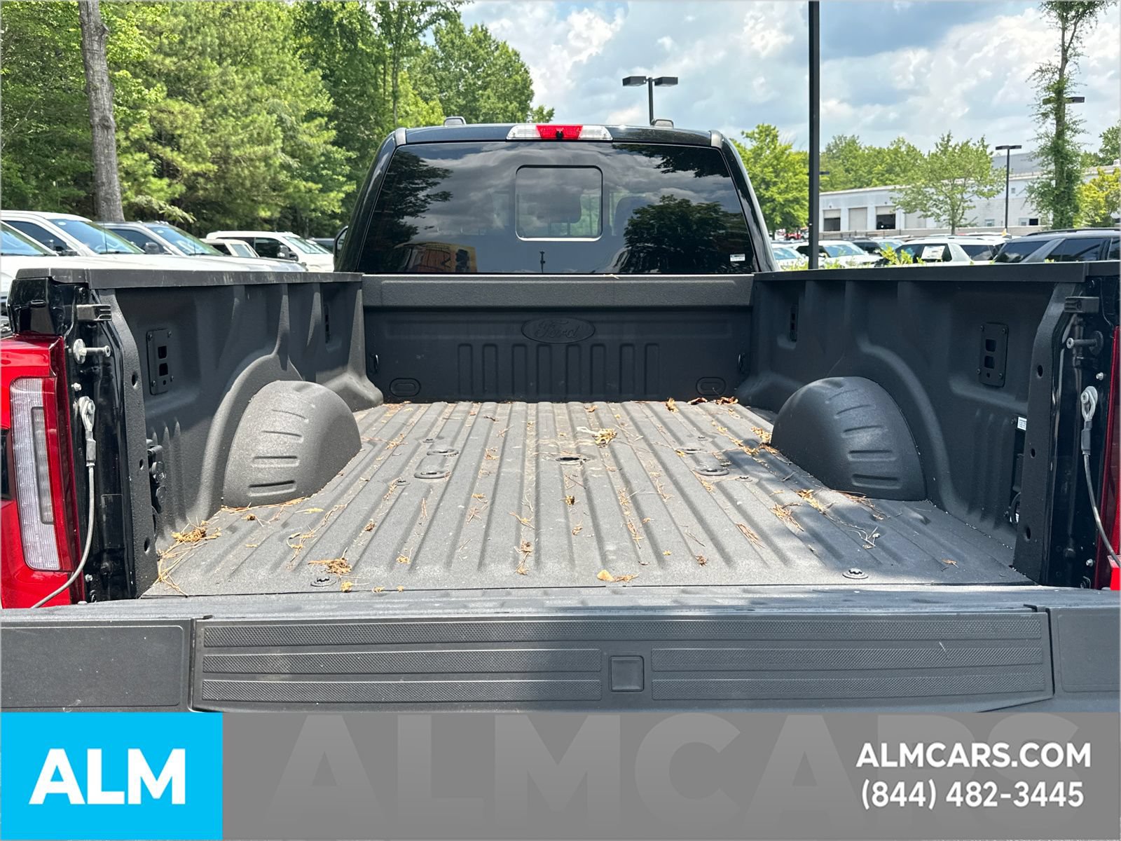Certified 2025 Ford F450 Platinum w/ FX4 Off-Road Package AWD/4WD image 22