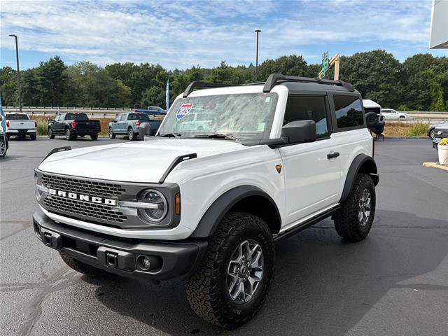 Certified 2025 Ford Bronco Badlands AWD/4WD image 3