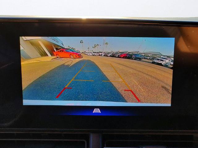 Used 2025 Chevrolet Trax RS w/ Sunroof Package FWD image 16