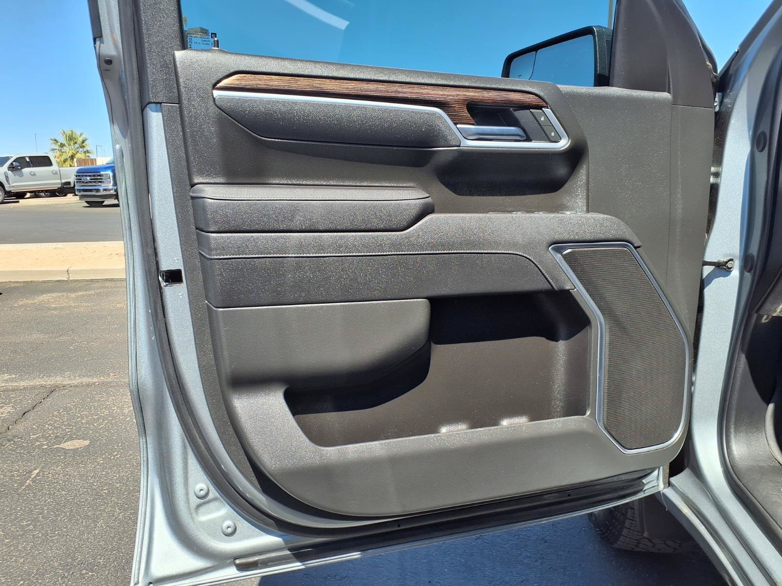 Used 2025 GMC Sierra 1500 Elevation AWD/4WD image 21