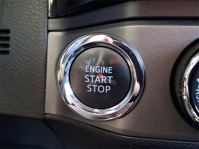 Used 2018 Toyota Tacoma TRD Off-Road image 22