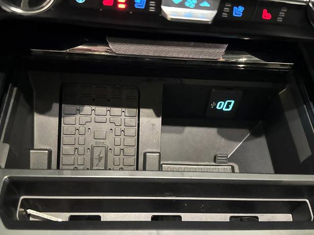 Certified 2024 Ford F350 Lariat w/ Lariat Ultimate Package image 30