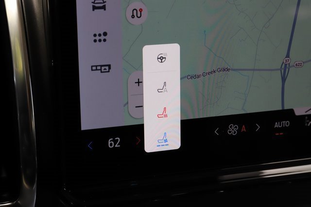 Certified 2025 Ford Expedition Platinum w/ Driver's Package image 38