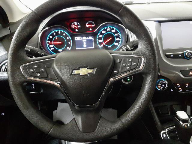 Used 2018 Chevrolet Cruze LT w/ Convenience Package FWD image 3