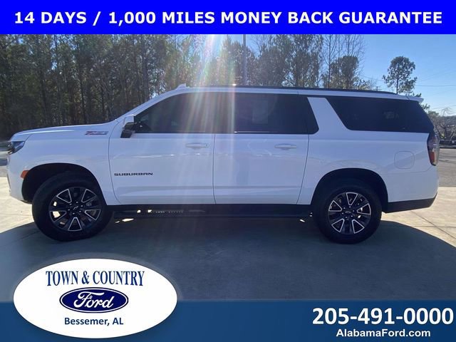 Used 2024 Chevrolet Suburban Z71 w/ Luxury Package image 2