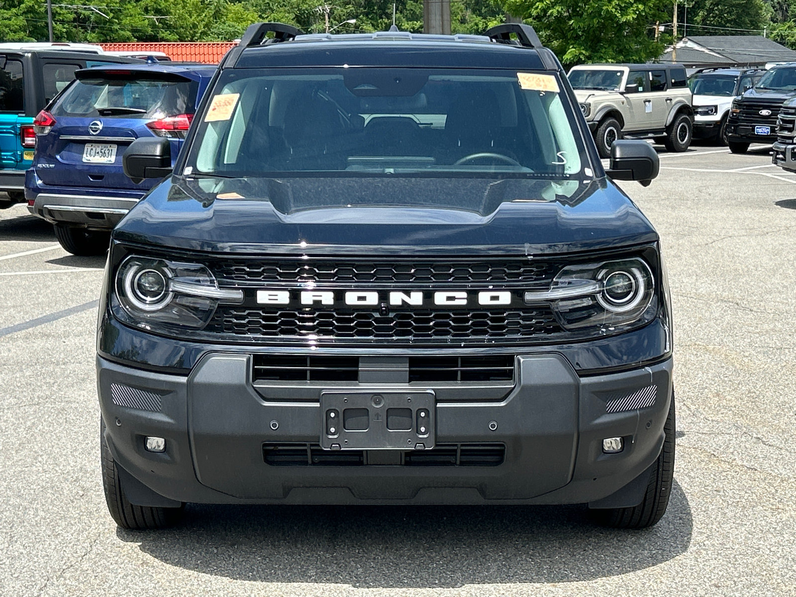 Certified 2025 Ford Bronco Sport Outer Banks w/ Outer Banks Tech Package+ AWD/4WD image 6