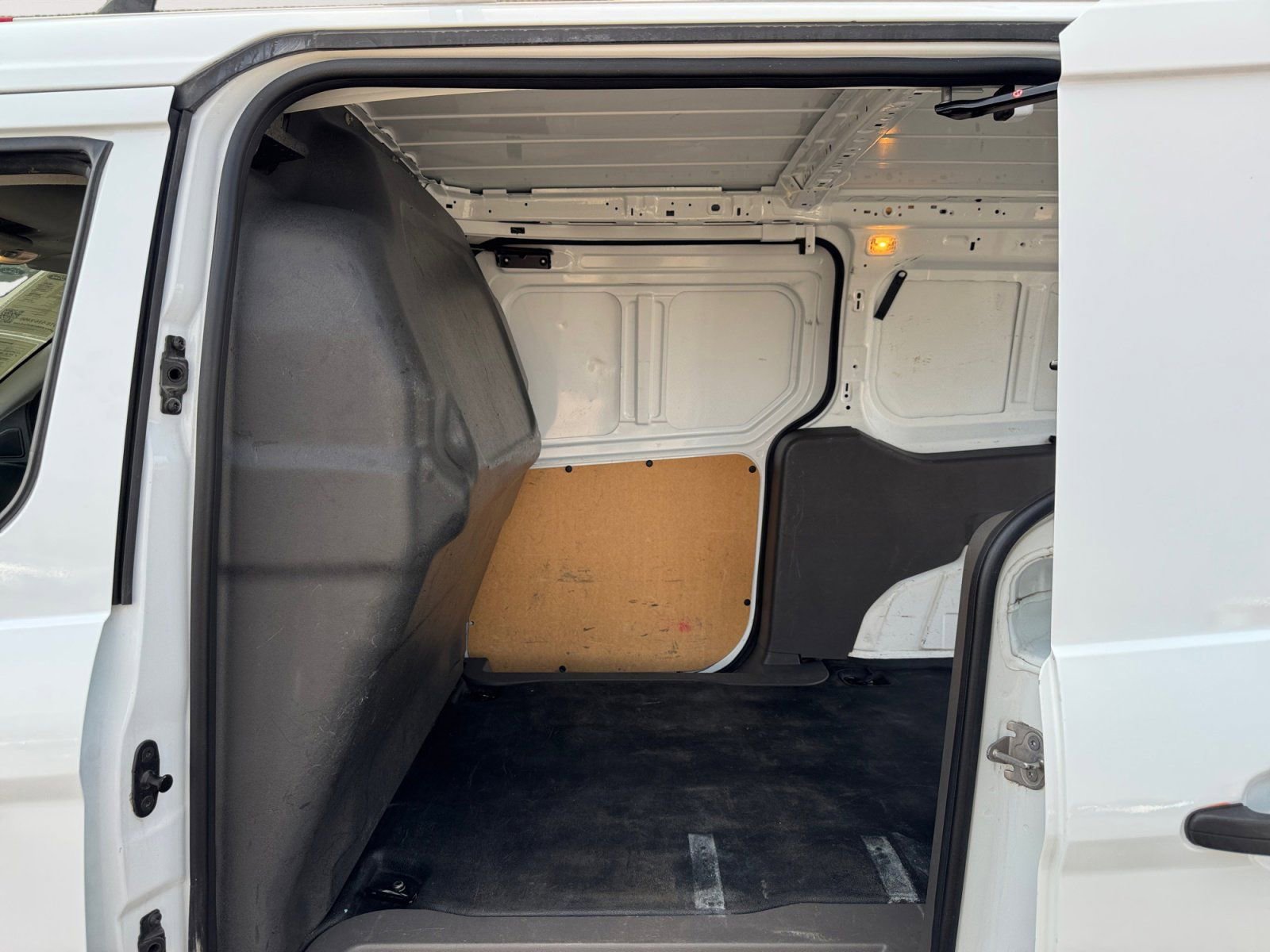 Certified 2022 Ford Transit Connect XL FWD image 13