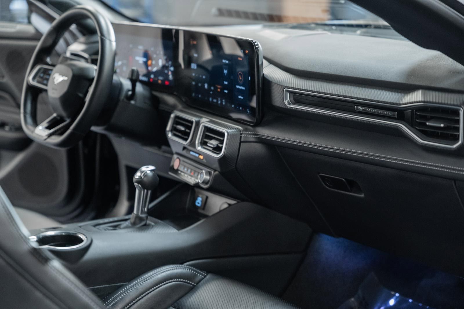 Certified 2025 Ford Mustang Premium w/ Wheel & Stripe Package image 22