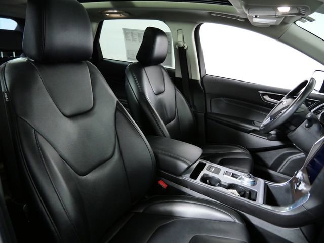 Certified 2021 Ford Edge Titanium w/ Canadian Touring Package AWD/4WD image 12
