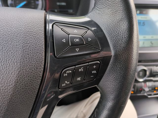 Certified 2018 Ford Explorer XLT w/ Equipment Group 202A AWD/4WD image 32