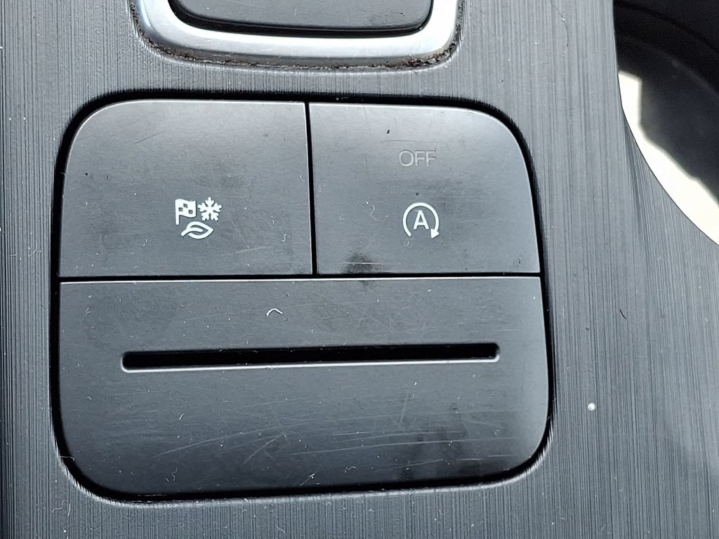 Certified 2021 Ford Escape SEL FWD image 23