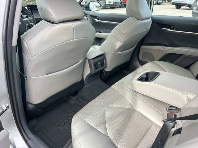 Used 2023 Toyota Camry XLE w/ Navigation Package FWD image 19