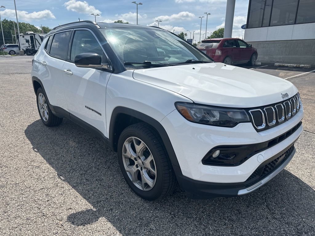 Used 2022 Jeep Compass Limited AWD/4WD image 1