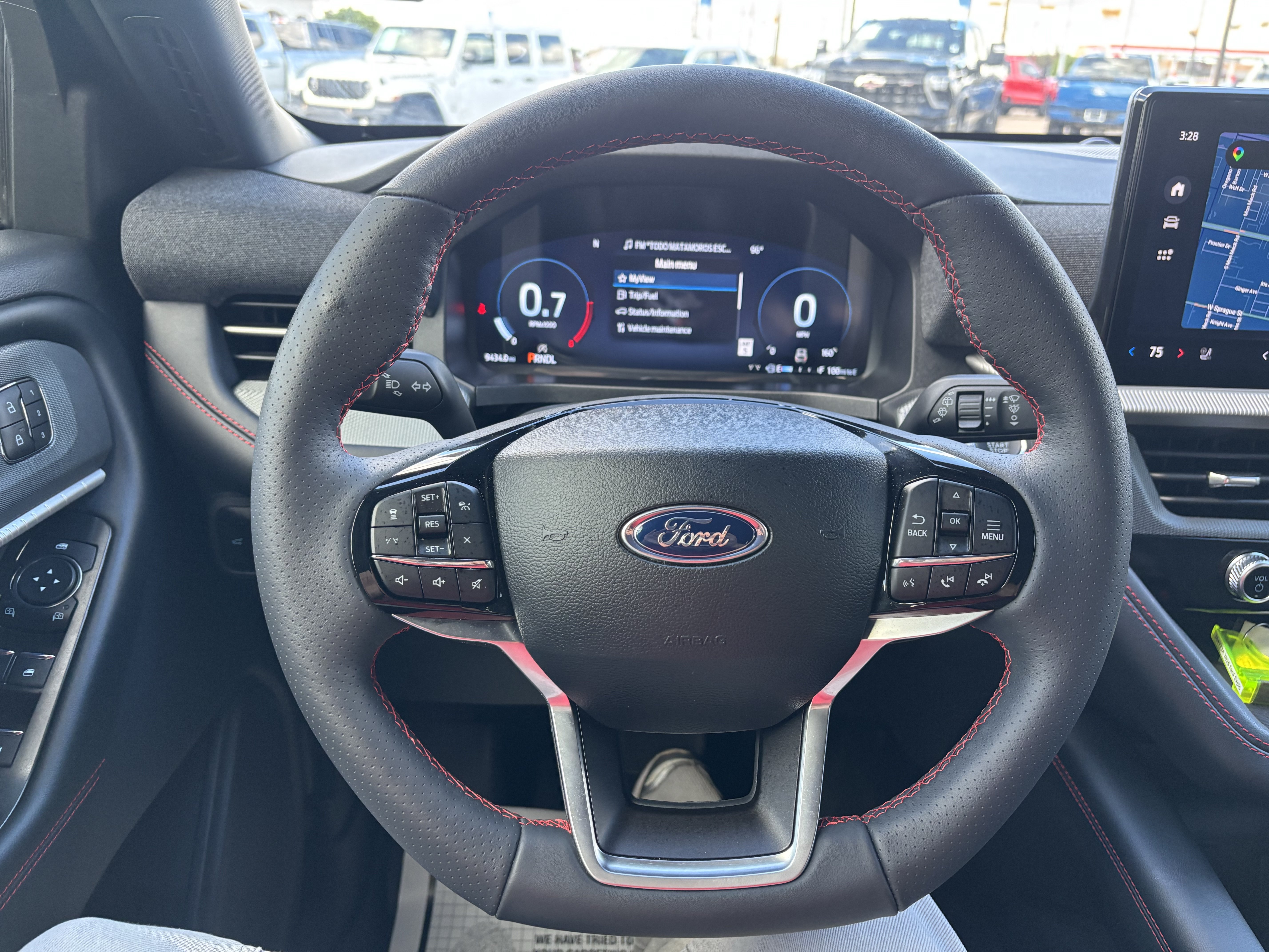 Certified 2026 Ford Explorer ST-Line w/ ST-Line Street Pack RWD image 29