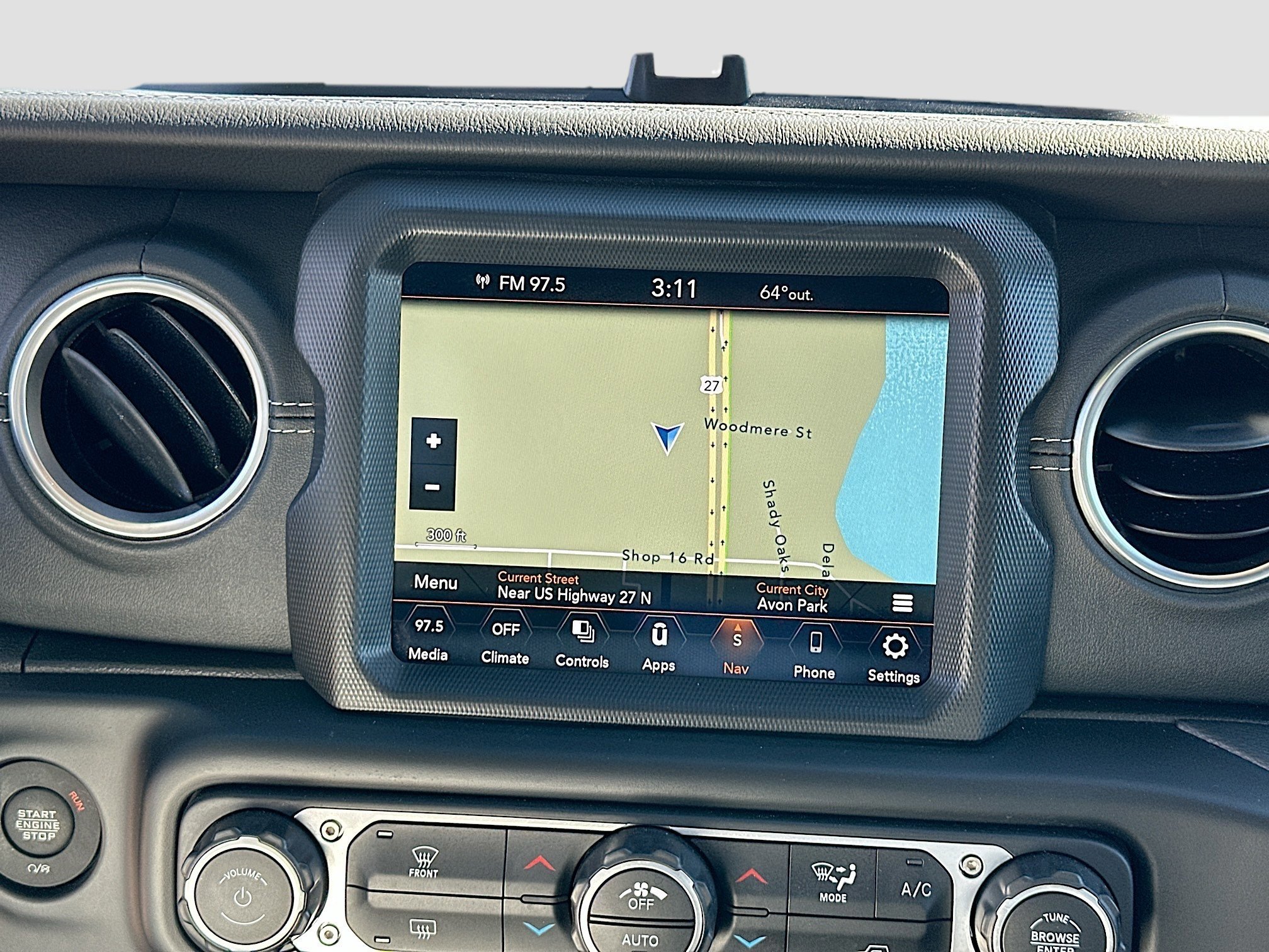 Used 2023 Jeep Gladiator Overland w/ Popular Equipment Package image 13