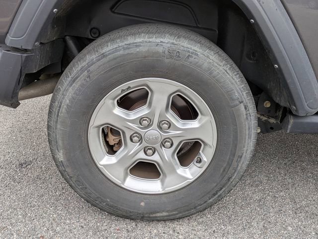 Used 2021 Jeep Wrangler Willys image 14