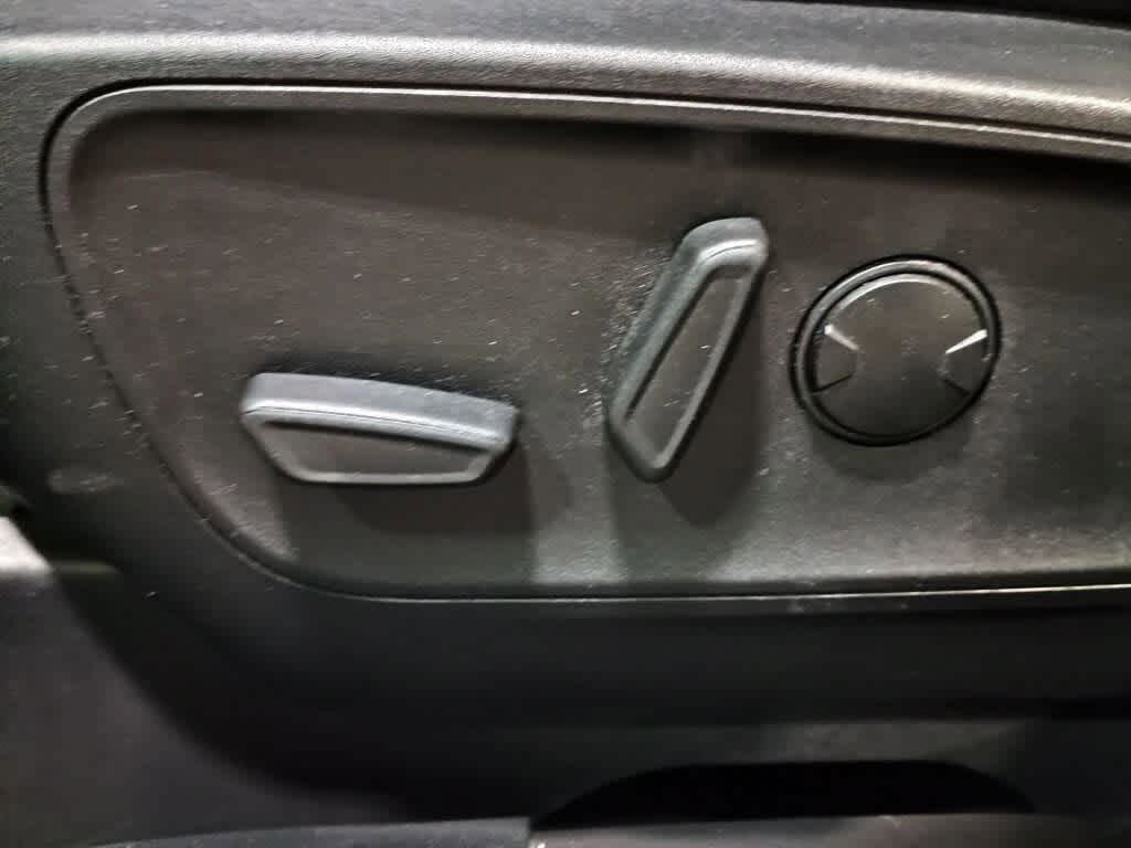 Certified 2023 Ford Escape Active FWD image 8