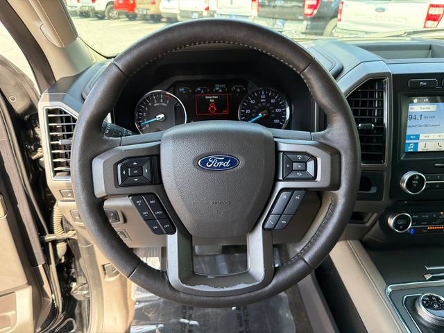 Certified 2018 Ford Expedition XLT w/ Equipment Group 202A RWD image 25