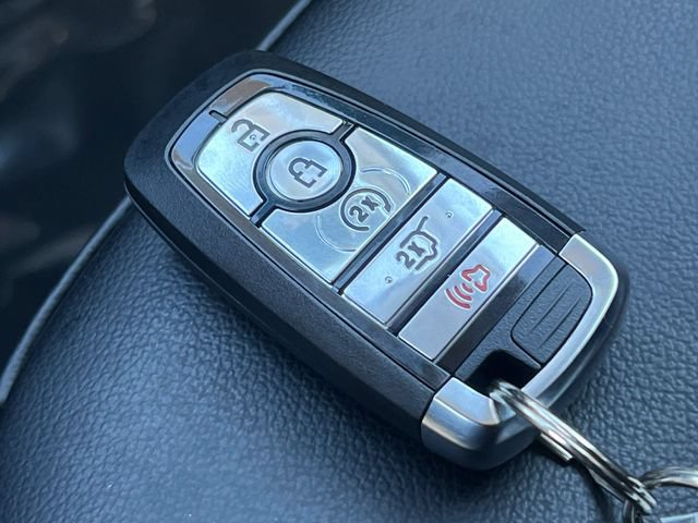 Certified 2024 Ford Edge SEL w/ Convenience Package AWD/4WD image 15