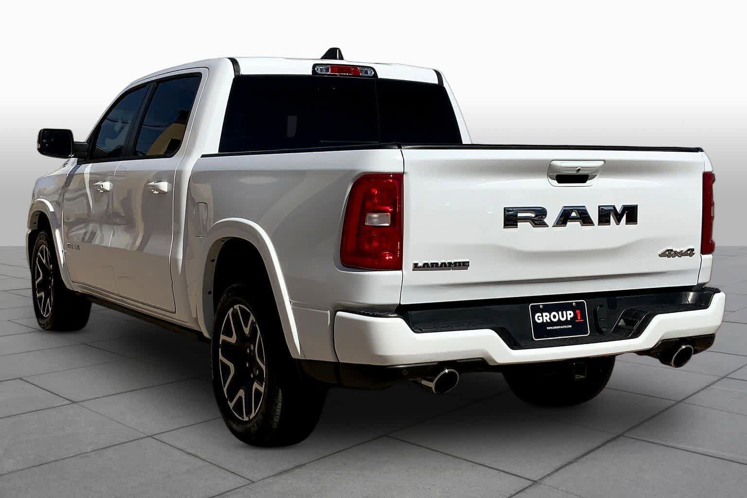 Used 2025 RAM 1500 Laramie w/ Laramie Southwest Edition AWD/4WD image 11