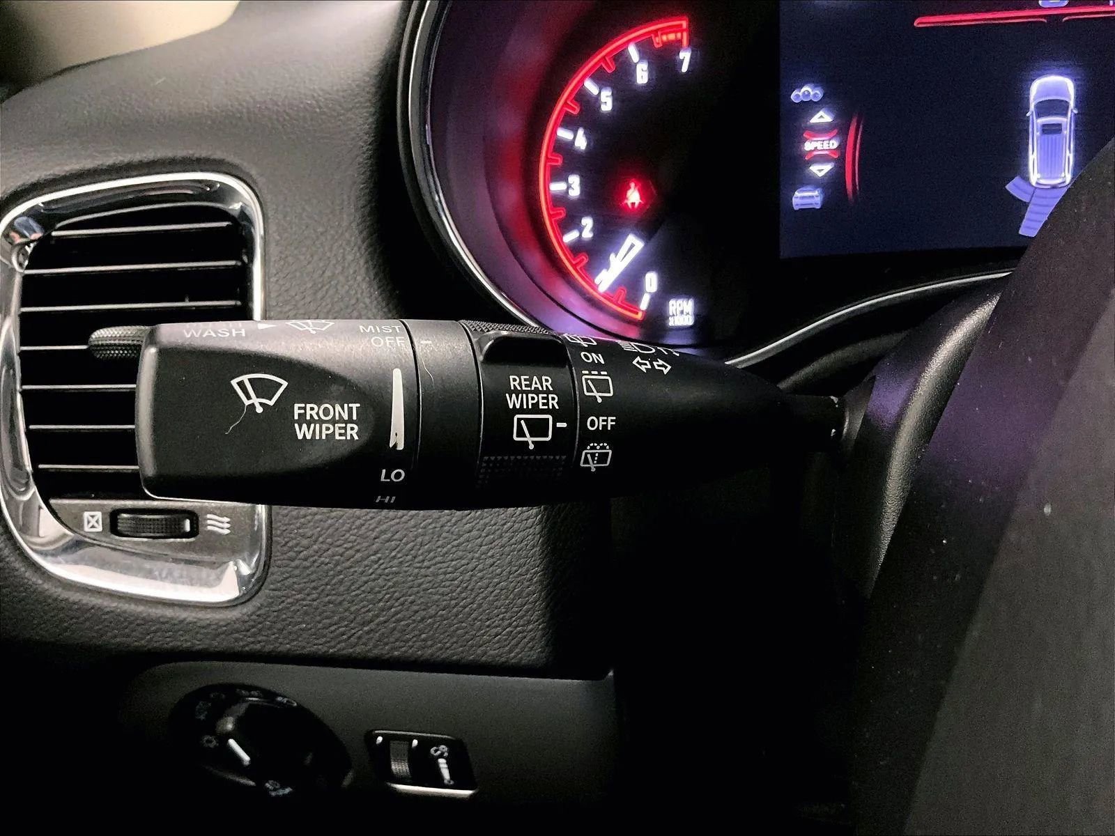 Used 2018 Dodge Durango SXT w/ Quick Order Package 2BB AWD/4WD image 31