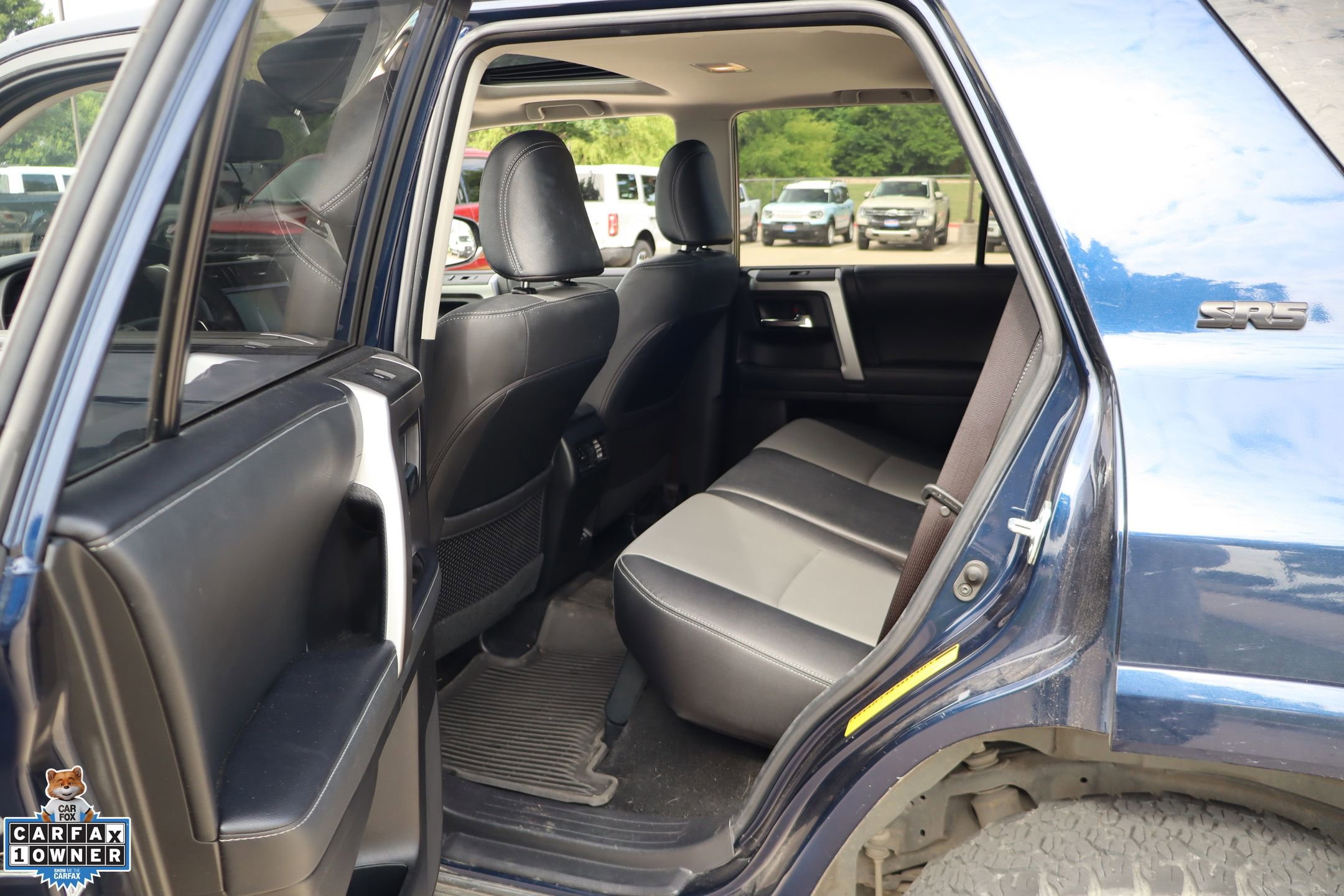 Used 2021 Toyota 4Runner SR5 Premium w/ Moonroof Package AWD/4WD image 27