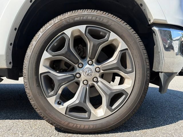 Used 2023 RAM 1500 Limited AWD/4WD image 3