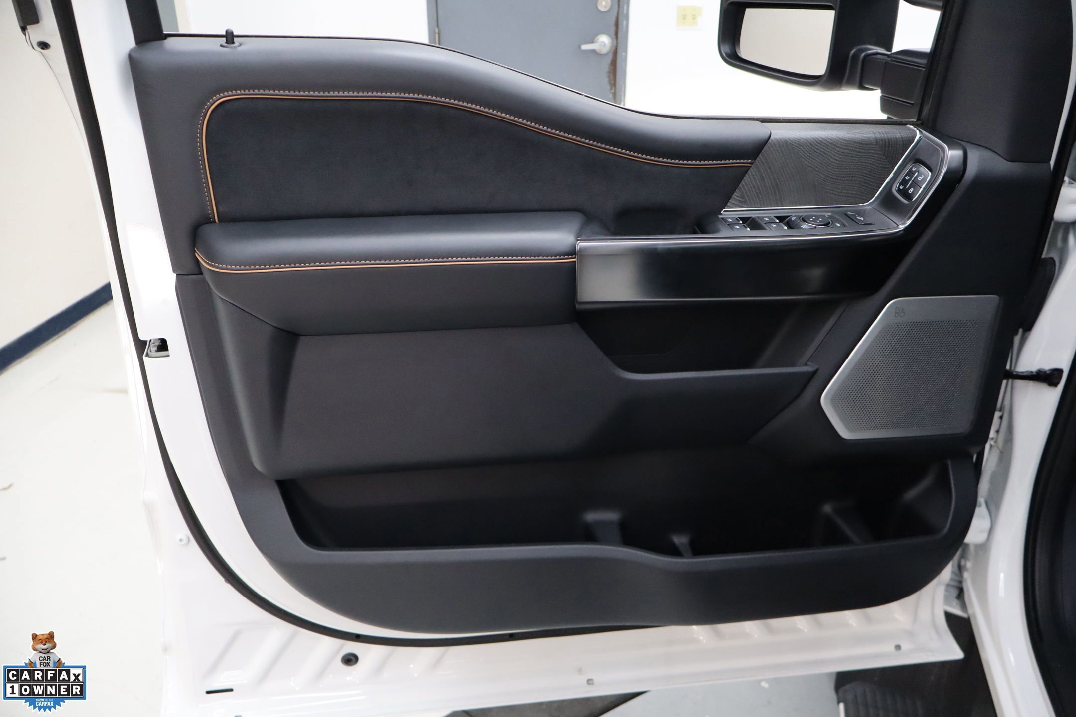 Certified 2024 Ford F450 Platinum w/ FX4 Off-Road Package image 14