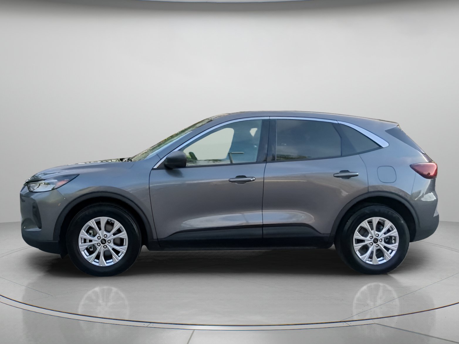 Certified 2024 Ford Escape Active FWD image 16