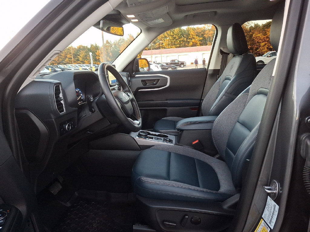 Certified 2024 Ford Bronco Sport Outer Banks w/ Tech Package AWD/4WD image 14