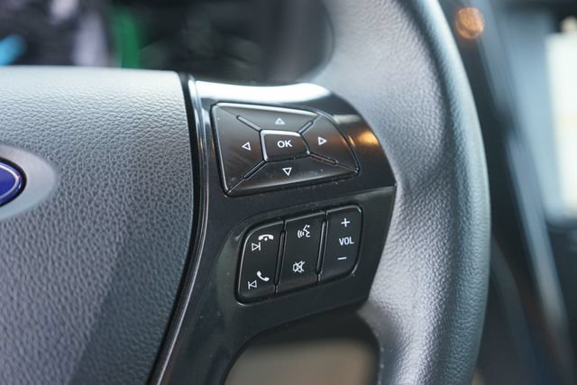 Certified 2019 Ford Explorer XLT w/ Equipment Group 202A FWD image 25