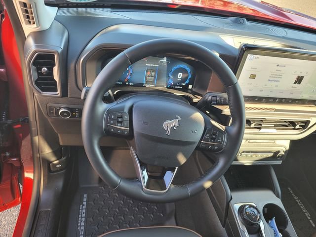 Certified 2025 Ford Bronco Sport Outer Banks w/ Outer Banks Tech Package+ image 30