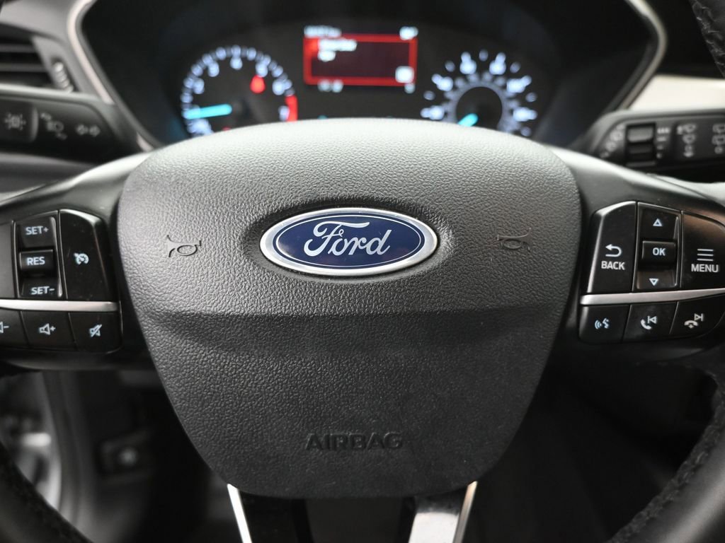 Certified 2022 Ford Escape SE w/ SE Sport Appearance Package image 49