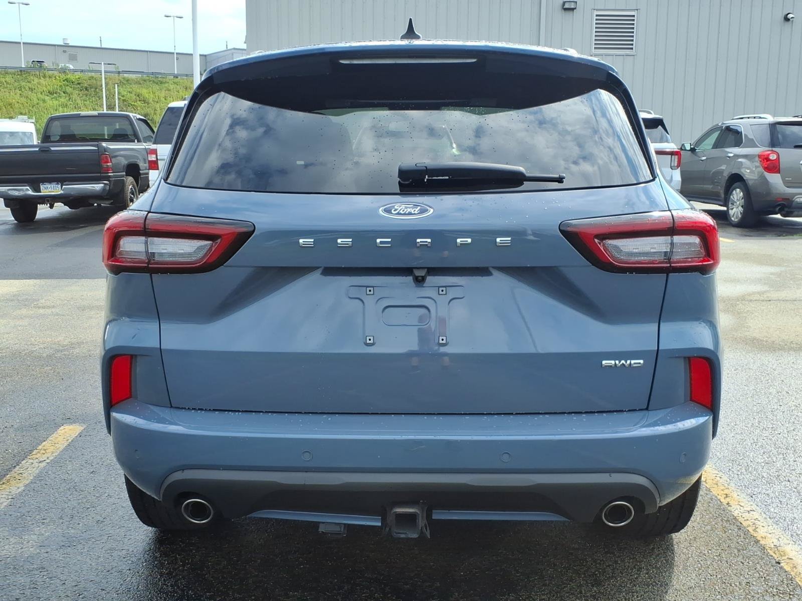 Certified 2024 Ford Escape ST-Line Select w/ Tech Pack #2 AWD/4WD image 5
