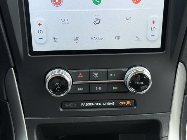 Certified 2024 Ford Edge SEL w/ Convenience Package AWD/4WD image 11