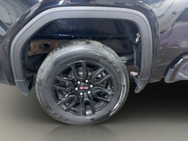 Used 2022 GMC Sierra 1500 Elevation w/ LPO, Elevation Black Package AWD/4WD image 30