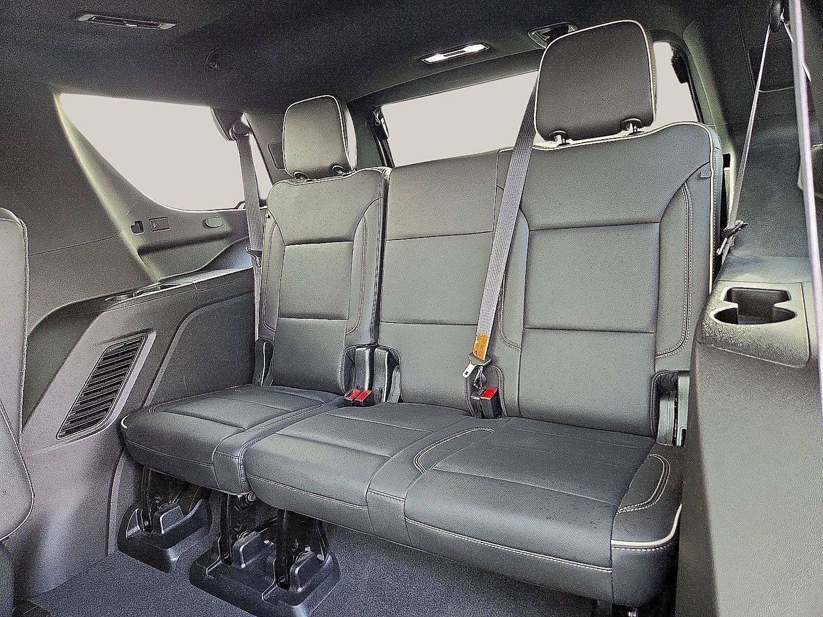 Used 2021 GMC Yukon SLT w/ SLT Premium Package AWD/4WD image 11