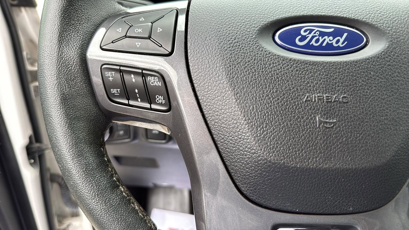 Certified 2019 Ford Ranger Lariat w/ Equipment Group 501A Mid image 17