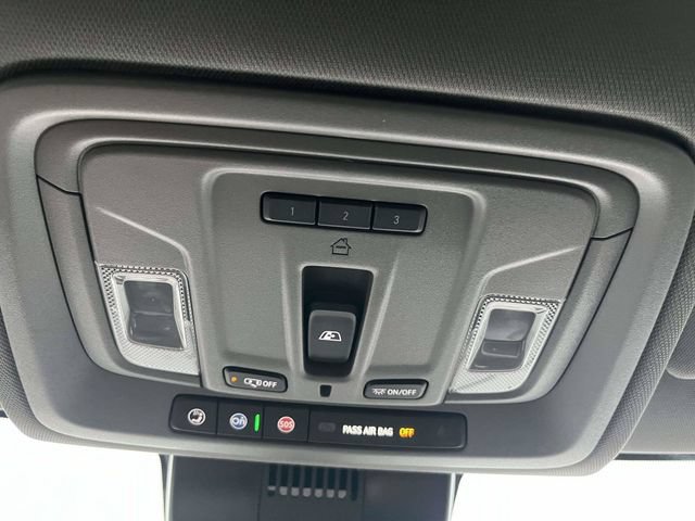Used 2024 Chevrolet Silverado 1500 LT Trail Boss w/ Convenience Package II AWD/4WD image 34
