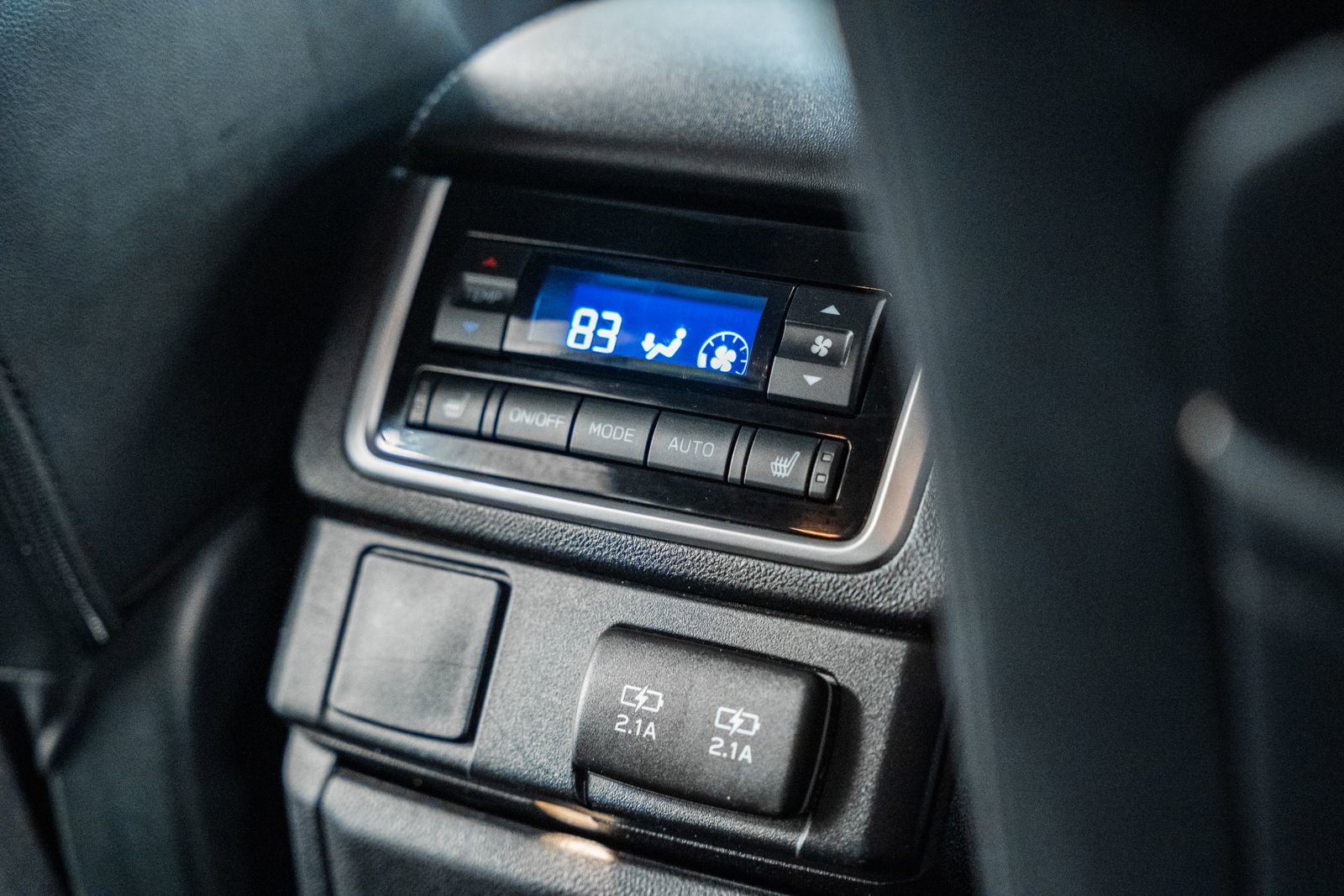 Used 2021 Subaru Ascent Limited AWD/4WD image 39