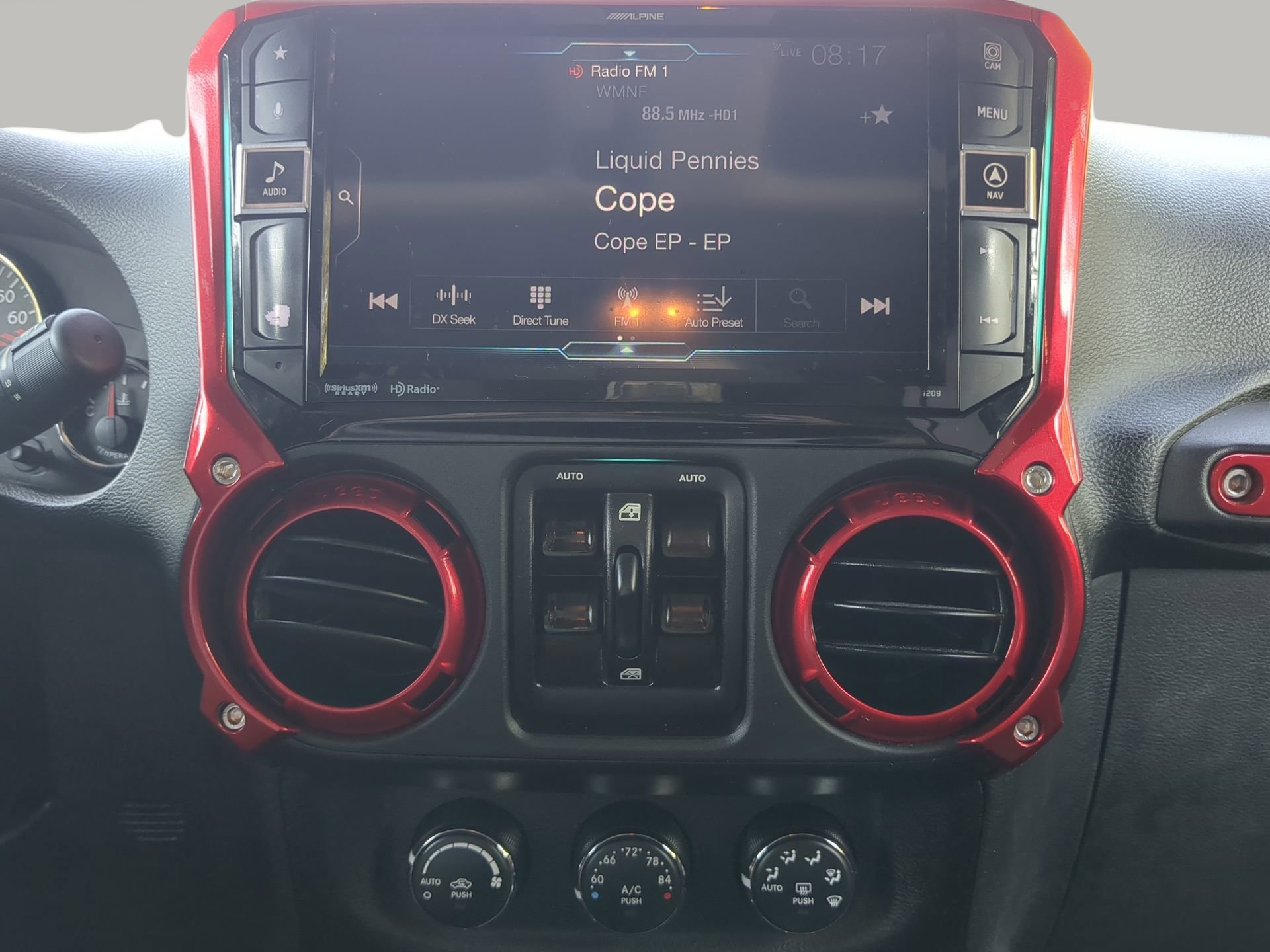 Used 2018 Jeep Wrangler Unlimited Rubicon AWD/4WD image 58